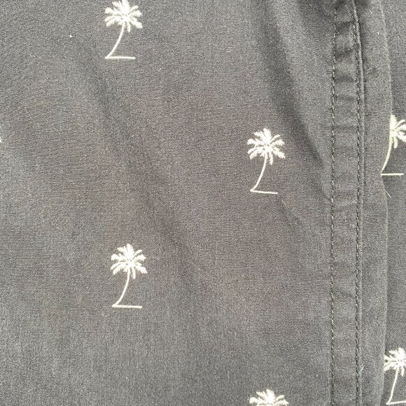 Denim & Flower Button Up Polo Short Sleeve Men's Large Black Palm Trees Casual - Picture 7 of 9